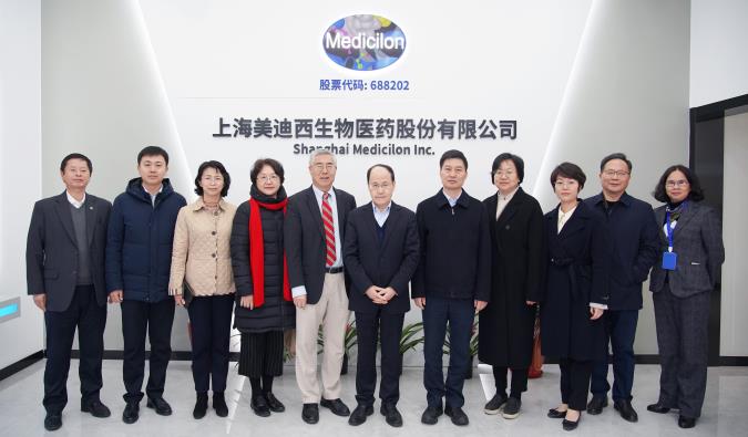 旋乐吧spin8喜迎西欧同砚会天下总会、浦东新戋戋委统战部、浦东新戋戋委组织部等一行人调研